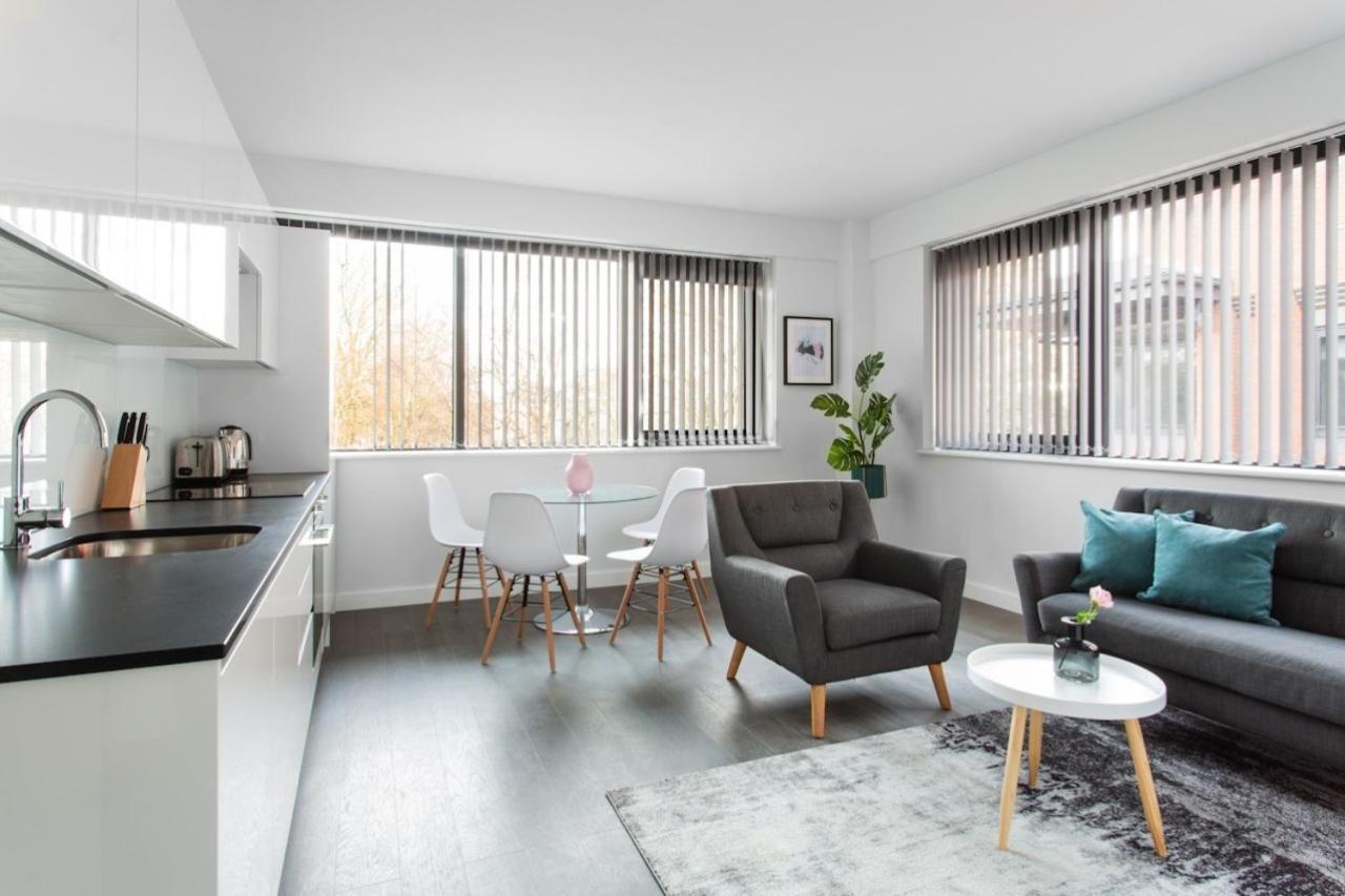 Abbott House By Viridian Apartments St Albans Ngoại thất bức ảnh